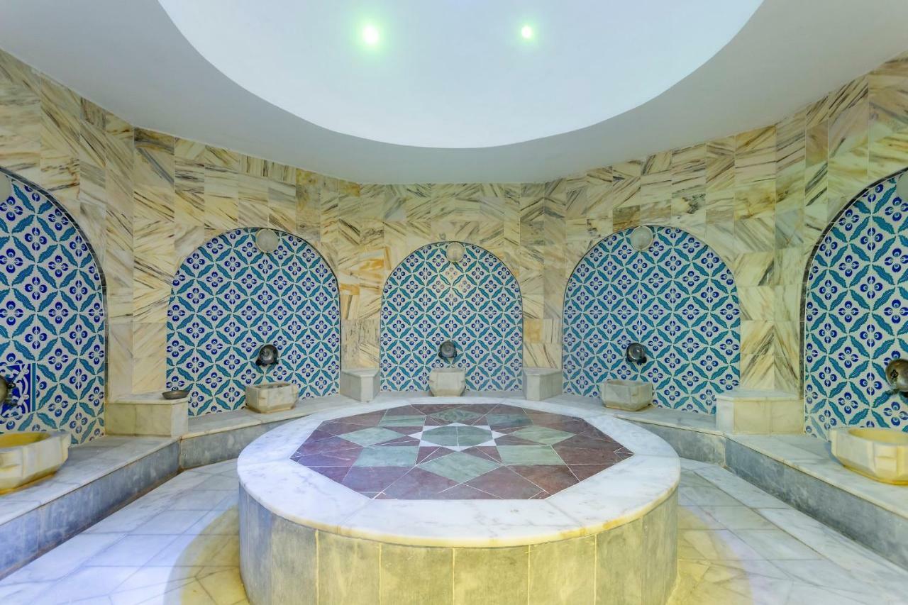 Club Muskebi Hotel Bodrum Bagian luar foto